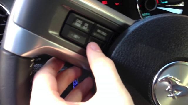 HOW TO: Reset Ford Mustang Oil Service Light / Indicator (Easy DIY) 2011, 2012, 2013 смотреть онлайн