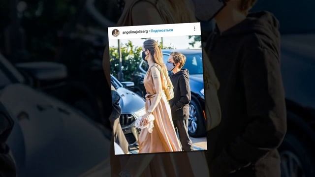 Редкий выход Анджелины Джоли, в платье в греческом стиле с детьми на ужине в Малибу! смотреть онлайн