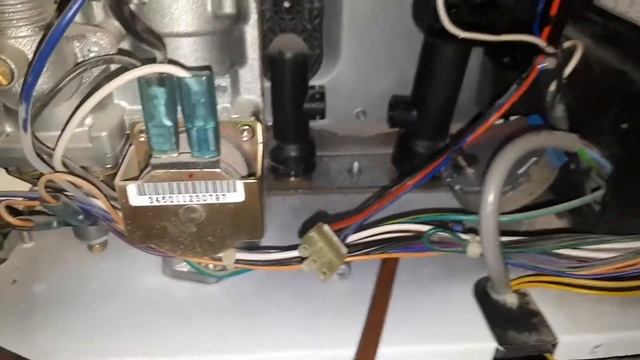 Замена трехходового клапана газового котла Celtic смотреть онлайн