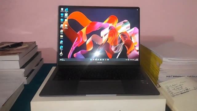 Realme Slim Book ? Should You Buy Or Not ? смотреть онлайн