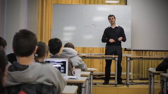 Промо видео: Стартовал новый набор в Школу анализа данных Яндекса смотреть онлайн