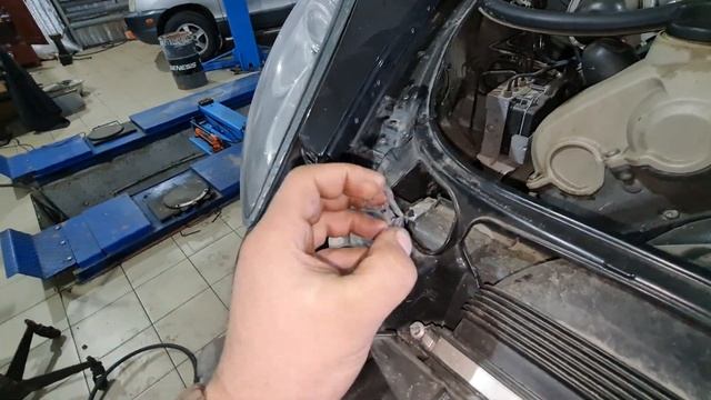 PORSCHE PANAMERA 4.8 | Снять бампер, чтобы поменять воздушный фильтр?! ЛЕГКО!!! смотреть онлайн