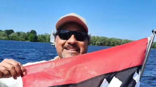 Eindelijk zomer in Amsterdam SD 480p смотреть онлайн
