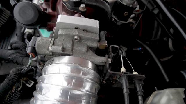 Comparing Throttle Bodies // Behind the Builds смотреть онлайн