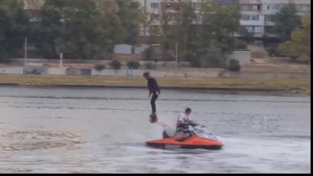 Полет на флайборде .  Flyboard
