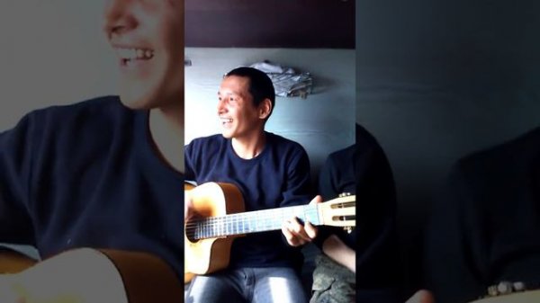 А там как прежде бьют фонтаны