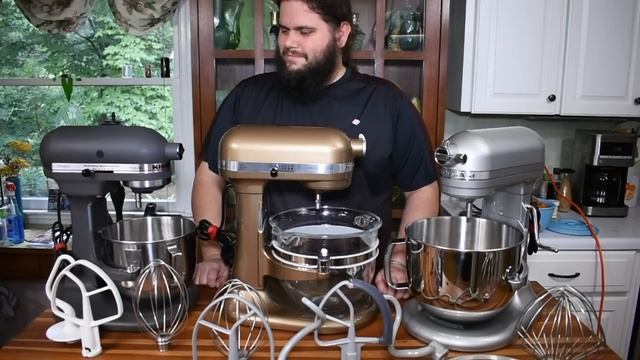 Comparison of Kitchenaid's Bowl-Lift Stand Mixers смотреть онлайн