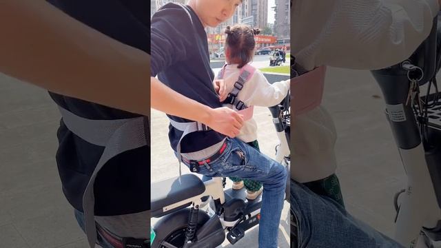 每次带孩子骑电瓶车出门都会戴上这个安全背带，前后都能用，松紧任意调节，特别是接送孩子上下学，这个绑带真的太实用了. смотреть онлайн