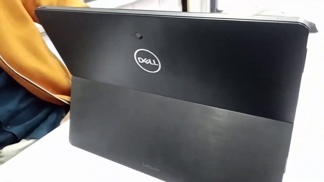Dell Latitude 5290 2 in 1 Detagable Laptop Review |Usman SR Enterprise's Wala| смотреть онлайн