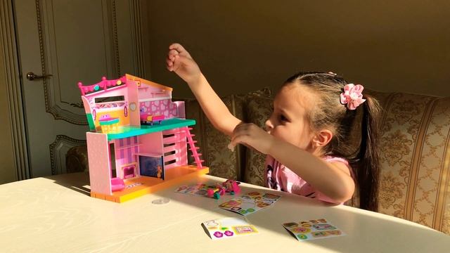 Happy home новый дизайн happy places shopkins укрась свой дом 45 наклеек. Распаковка/обзор игрушки смотреть онлайн
