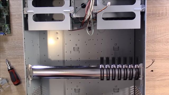 Building a Low Energy Storage Server for your Office/Homelab смотреть онлайн