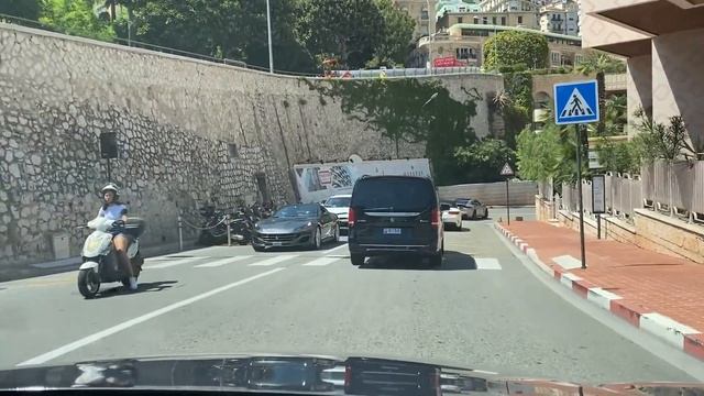 Monaco F1 Circuit with traffic / no-race day (Monte Carlo) смотреть онлайн