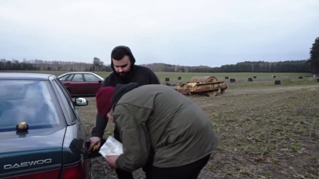 Sprawdzam co wytrzyma Daewoo Espero - MotoBieda смотреть онлайн