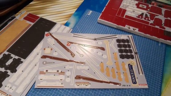 ТИТАНИК 3D ПАЗЛ. Масштаб 1 - 95. REZARK С подсветкой.