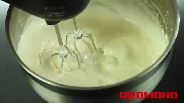 Мультиварка REDMOND RMC M4502 смотреть онлайн