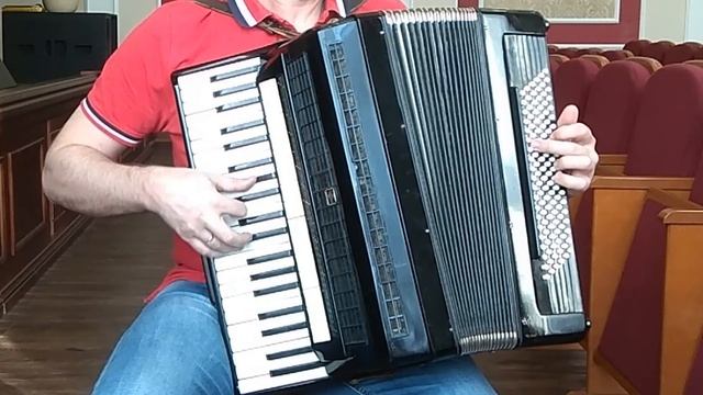 Распрягайте Хлопцы Коней/Маруся на Аккордеоне (аккордеон) смотреть онлайн