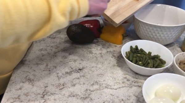 Healthy Quinoa Salad | Easy Recipe | Салат с киноа, авокадо и креветками