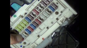 Замена предохранителя №15 стеклоочистителя стеклоомывателя в тойоте королла Е150