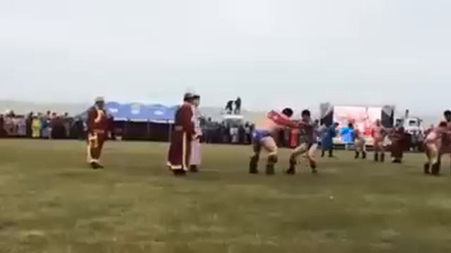 Д.Дагвадорж аваргын барилдааны бичлэг смотреть онлайн