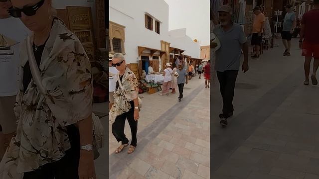 Blue & White Houses and Streets | Kasbah of the Udayas in Rabat смотреть онлайн