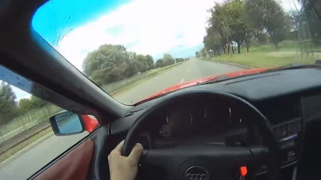 Przyspieszanko Audi 80 V8 quattro смотреть онлайн