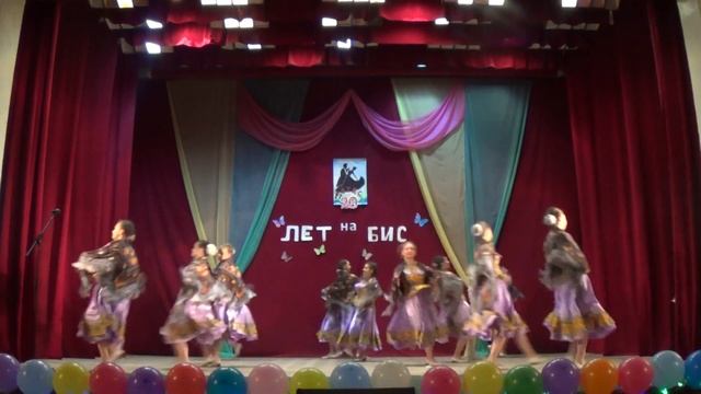 «Народный коллектив» ансамбль танца «Лотос» - Черноморочка смотреть онлайн