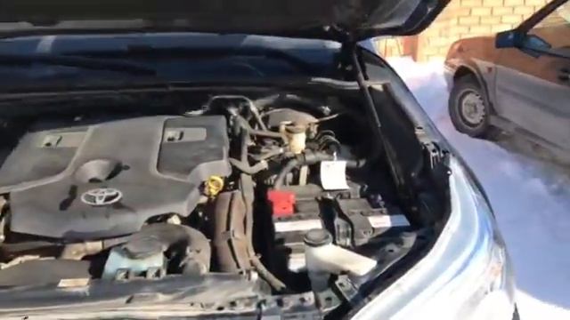 Газ-лифт на капот Toyota Hilux смотреть онлайн