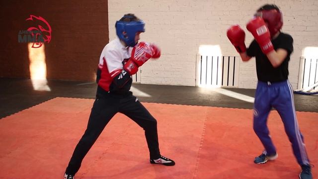 Категория младше 14 лет а боксируют не хуже взрослых / Дневник ММА смотреть онлайн