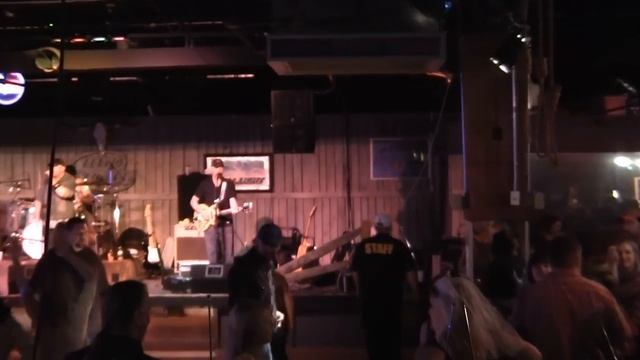 Yorkville Paraline Professional Karaoke System Installation смотреть онлайн