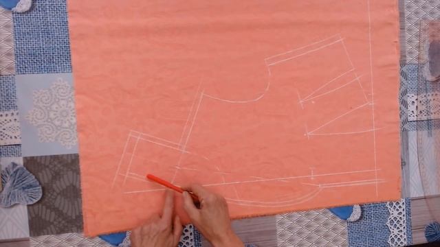 Раскрой и пошив цельновыкроенного воротника часть 1 Галина Коломейко смотреть онлайн