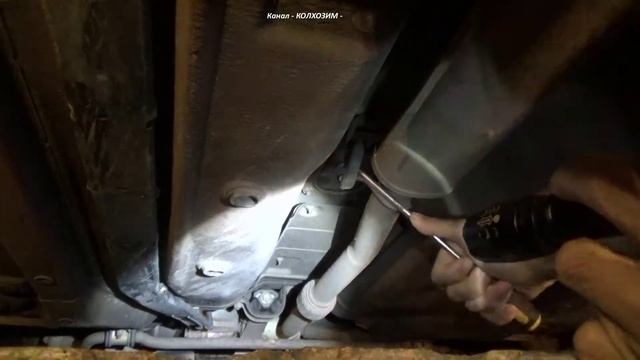 Показываю как я регулировал натяжение тросика на ручнике Калина КРОСС смотреть онлайн