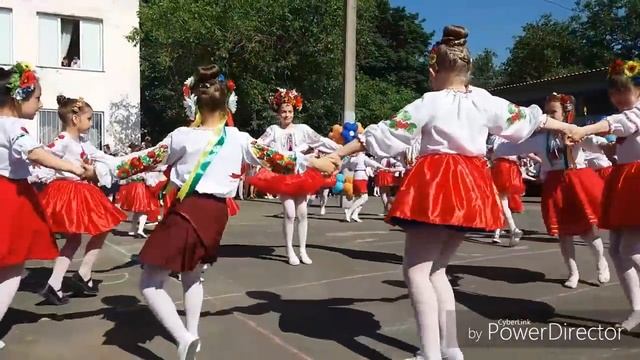 Последний звонок. Май 2018г.школа 95. смотреть онлайн