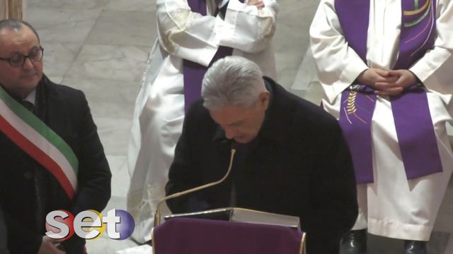 funerali Antonio Valiante intervento Antonio Bassolino смотреть онлайн