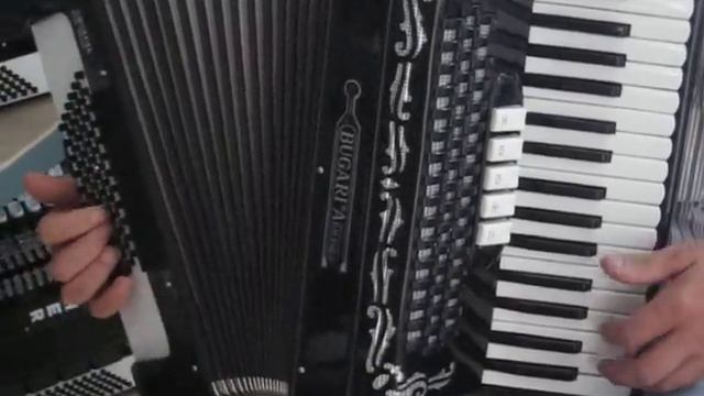 Bugari Juniorfisa Video Klangprobe смотреть онлайн