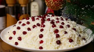 Бусы на СНЕГУ, цыганка готовит. Ещё один НОВОГОДНИЙ салат. Gipsy cuisine.