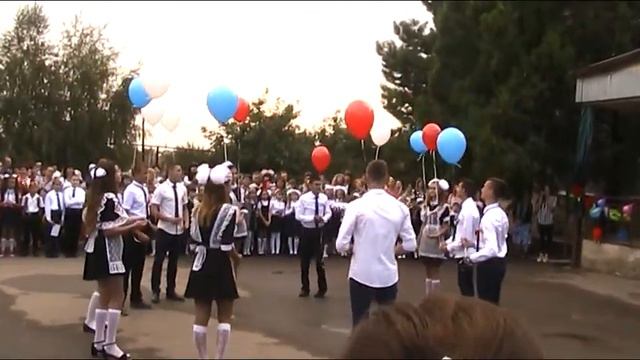 Копия видео "1 класс ОШ №3 г.Новоазовска" смотреть онлайн