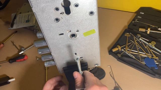 Как открыть замок Cisa,Москва и Подмосковье..+79161483868 смотреть онлайн