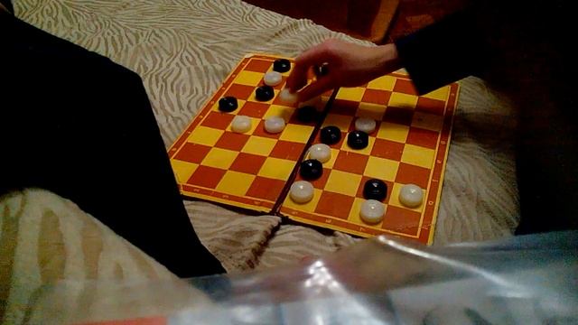 Как играть в УГОЛКИ + пример. смотреть онлайн