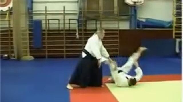 Техника Айкидо. Tenchi-nage смотреть онлайн