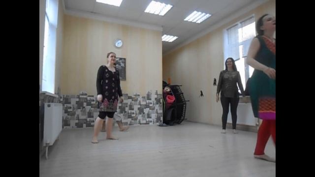 Индийские танцы. Пенджаби смотреть онлайн