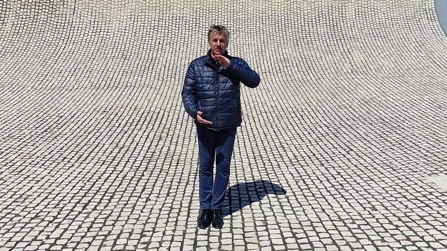 Ардашев Вячеслав Владимирович 56 лет окончил ЯГТИ актер рост 180см вес 84 рост разм. обувь 44 смотреть онлайн
