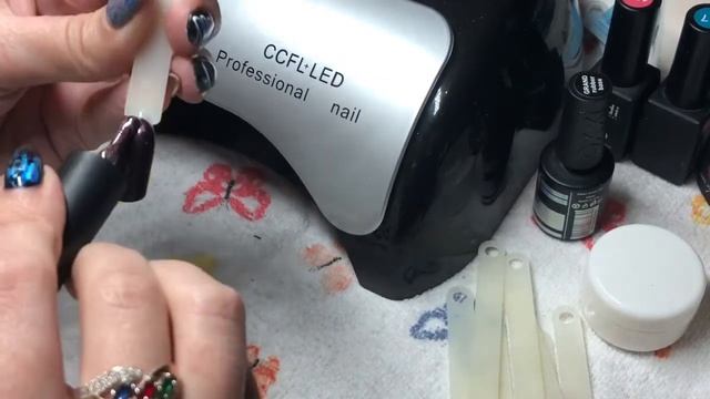 Снежинки ❄️ сразу 3 рисованных варианта смотреть онлайн