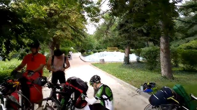 День 5 Черный чай и ежи смотреть онлайн