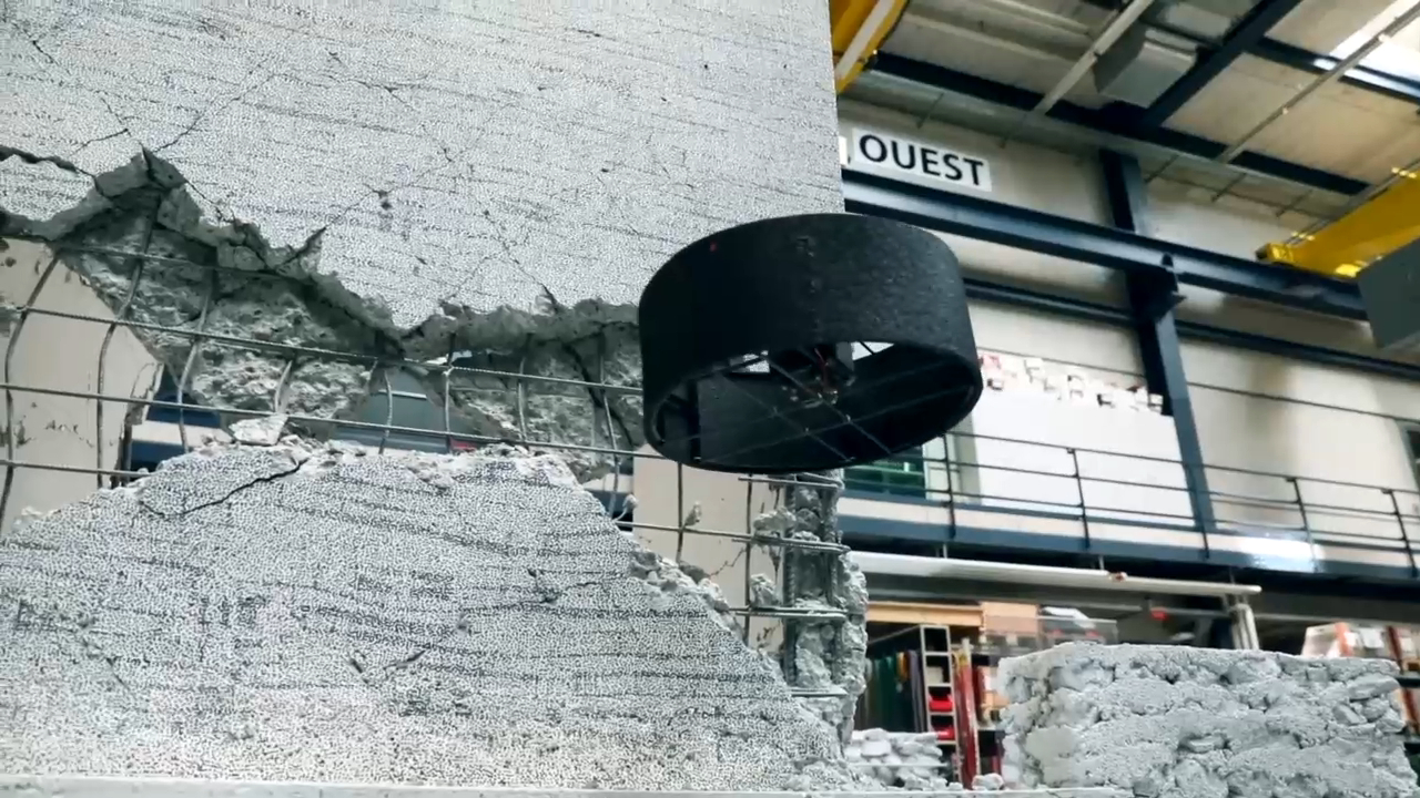 Дроны с двумя пропеллерами смотреть онлайн