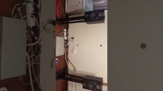 VOCAL 706V+MYRYAD Z142 AMP + MYRYAD Z114 CD смотреть онлайн