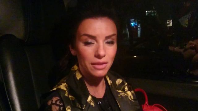 Юля Волкова отправила Таллину видеоприветствие / Julia Volkova saatis tallinlastele videotervituse смотреть онлайн