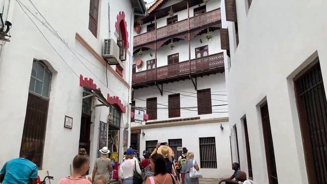 #6 ЗАНЗИБАР. СТОЛИЦА ОСТРОВА ЗАНЗИБАР, КАМЕННЫЙ ГОРОД STONE TOWN. РОДИНА ФРЕДДИ МЕРКЬЮРИ. смотреть онлайн
