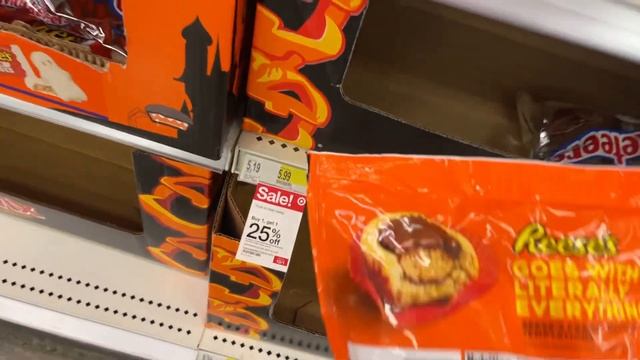 Хеллоуин. Сладости и сувениры в США смотреть онлайн