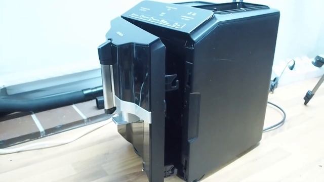 Kaffeevollautomat Siemens EQ.3 / Bosch Verocup Reparatur - Gehäuse öffnen Und Komponenten Erklärt