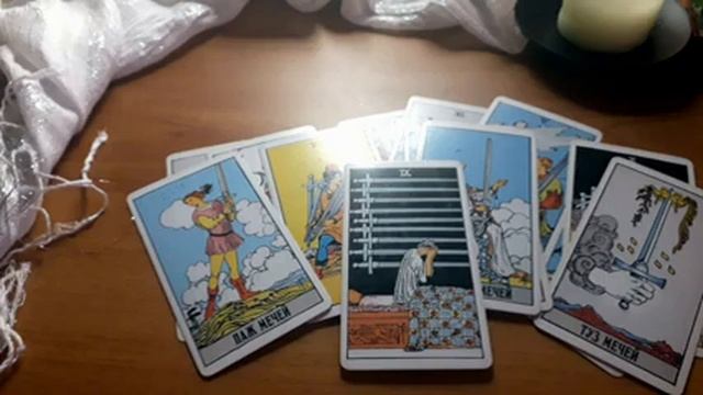 МЕЧИ В ТАРО / ЧТО ОЗНАЧАЮТ, КАК ЧИТАТЬ КАРТЫ смотреть онлайн